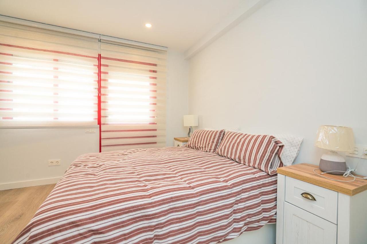 Urbanizacion Con Piscina Arnelas Sanxenxo Exteriör bild