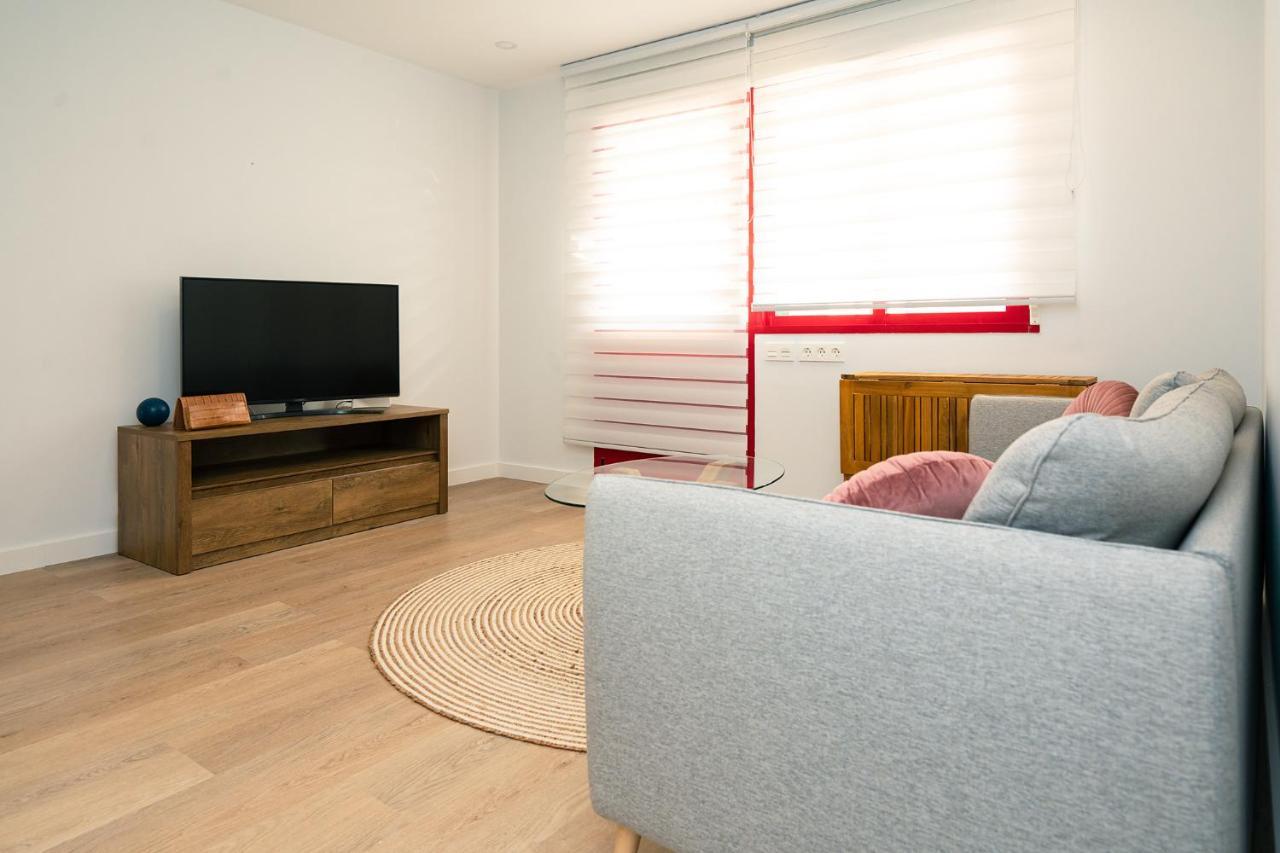 Urbanizacion Con Piscina Arnelas Sanxenxo Exteriör bild